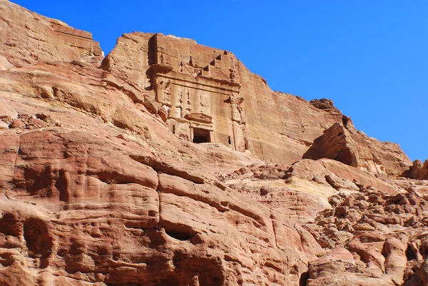 Kayadaki Petraold Manastırı Ürdün — Stok fotoğraf