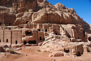 Ürdün 'deki eski terk edilmiş rock şehri Petra. Petra, Dünya 'nın Yedi Harikası' ndan biri..