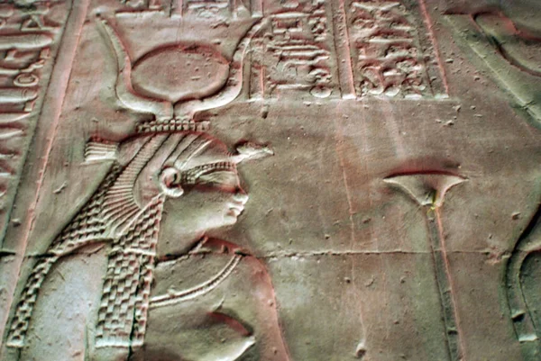 Hieroglyfiska Sniderier Väggarna Vid Ett Egyptiskt Antikt Tempel Tidiga Hieroglyfer — Stockfoto