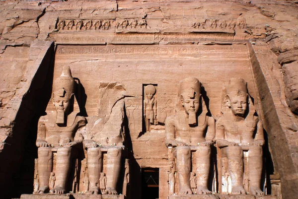 Chrámy Abu Simbel Odkazují Dva Masivní Skalní Chrámy Jižní Egypt — Stock fotografie
