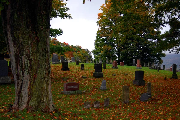 Cementerio Temporada Otoño Bromont Canadá — Foto de Stock