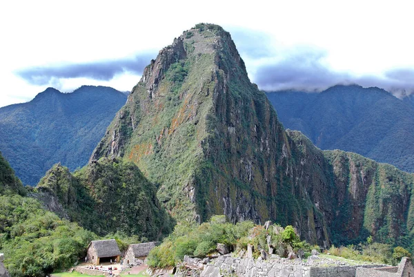 Machu Picchu Machu Pikchu Quechua Machu Velho Pessoa Velha Pirâmide — Fotografia de Stock