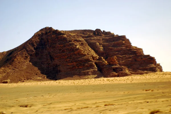 晴れた日の美しい砂漠の風景 — ストック写真