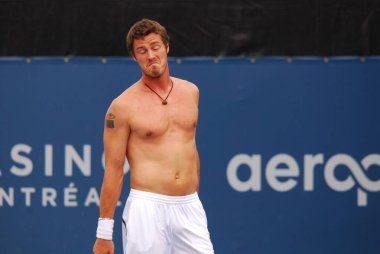 Montreal - 5 Ağustos 2009 'da Montreal, Kanada' da Marat Safin formasız olarak Montreal Rogers Kupası sahasında. Safin iki branş kazandı ve kariyeri boyunca dünya sıralamasında birinci oldu..