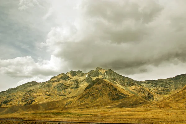 Mountain Lanscape Ands Peru — Stock Photo, Image