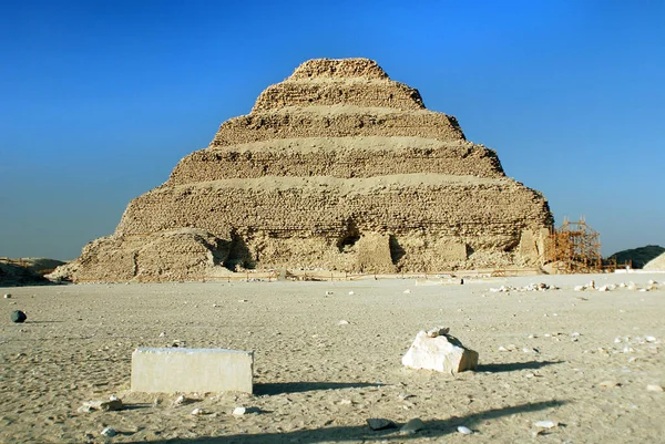 Saqqara Egypt Listopad Starożytna Piramida Stepowa Sakkarze Egipt Listopad 2010 — Zdjęcie stockowe