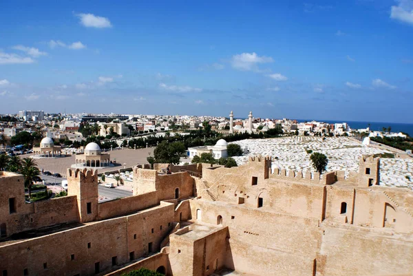 Monastir Tunisia 2007 Mauzoleum Bourguiby Jest Monumentalnym Grobem Którym Znajdują — Zdjęcie stockowe