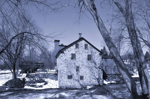 Old Mill River Canada — Stock Photo, Image