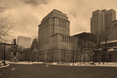 MONTREAL QUEBEC CANADA 03 24 2020: Montreal Kanada 'da Sunlife Building 1155 Metcalfe Caddesi' ndeki tarihi bir ofis binasıdır..