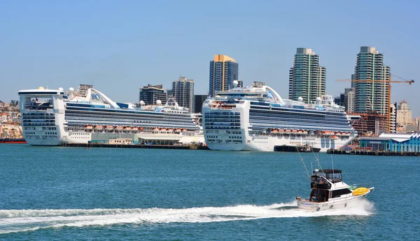 San Diego Usa Aprile 2015 Crown Princess Una Nave Crociera — Foto Stock