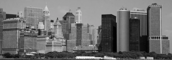 Skyline Del Centro Manhattan Nueva York Con Rascacielos Emblemáticos —  Fotos de Stock