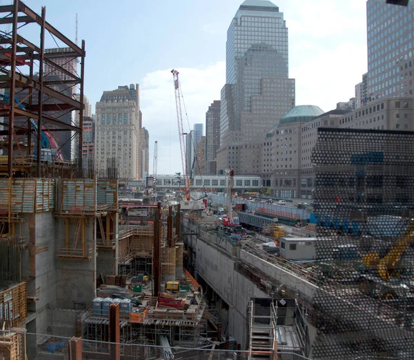 May 2009年5月15日在纽约市建设中的世界贸易中心 一个世界贸易中心 更简单地称为1个世界贸易中心 以前称为自由塔 — 图库照片