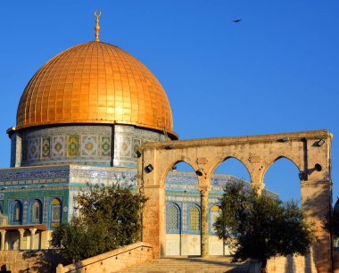JERUSALEM ISRAEL - 23 10 16: tapınak dağı olarak bilinen Kudüs 'ün Kudüs' teki asil mabedi, dünyanın en önemli dini yerlerinden biridir..