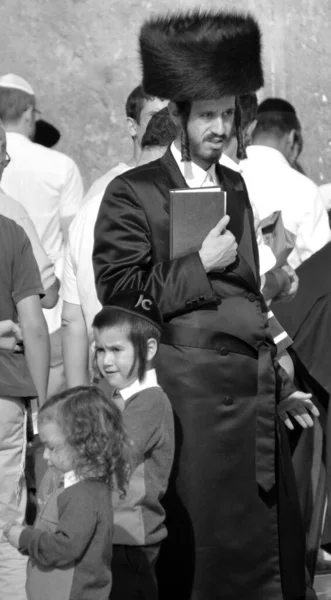 Jerusalem Israel Yahudi Hasidik Duası Bir Batı Duvarı Ağlama Duvarı — Stok fotoğraf