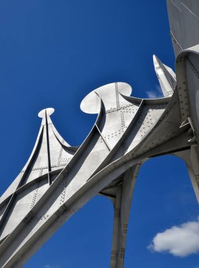 MONTREAL CANADA - 05 07 2020: Alexander Calder heykeli L 'Homme French (