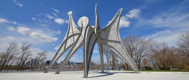 MONTREAL CANADA - 05 07 2020: Alexander Calder heykeli L 'Homme French (