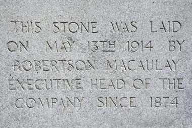 Montreal, Kanada 'daki tarihi taş heykel