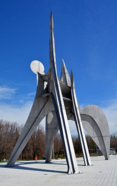 MONTREAL CANADA - 05 97 2020: Alexander Calder heykeli L 'Homme French (