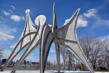 MONTREAL CANADA - 05 97 2020: Alexander Calder heykeli L 'Homme French (