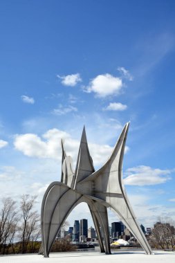 MONTREAL CANADA - 05 97 2020: Alexander Calder heykeli L 'Homme French (