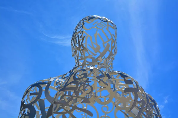 Montreal Canada 2020 Source Stainless Steel Sculpture Consists Random Intertwining — Stock Photo, Image