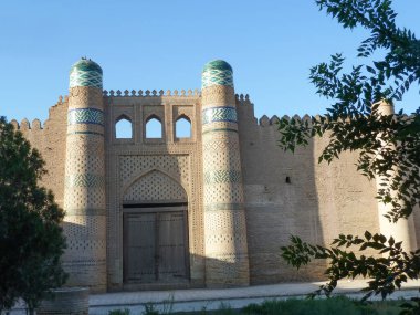 Özbekistan, Khiva, Nurullabay Sarayı. Eski yaz Han Sarayı 'nın cephesi