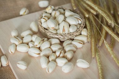 Tuzlu fıstık fındık