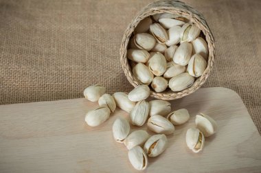 Tuzlu fıstık fındık