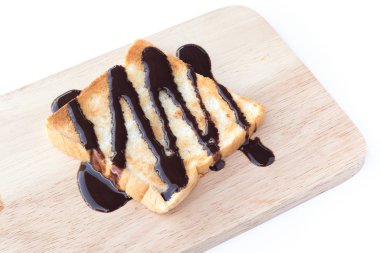 Çikolata şurubu ile lezzetli tost