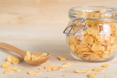 Cam Kavanoz içinde tahıl Mısır gevreği