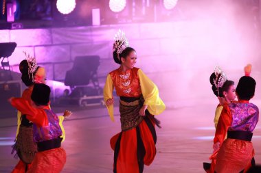 Citra warna Malezya 2016