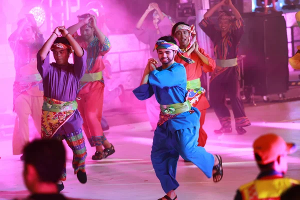 Citra warna Malezya 2016