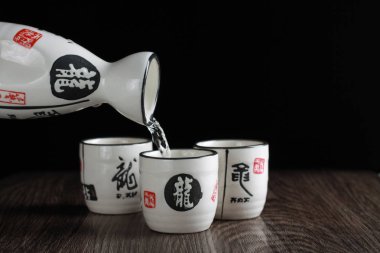 bir Japonya sake