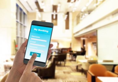 Akıllı telefonlar, mobil restoran rezervasyonları kullanın. teknoloji kavramları.