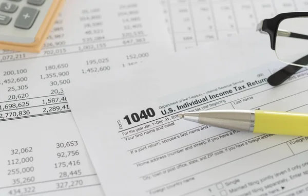 Tax return — Stock Photo, Image