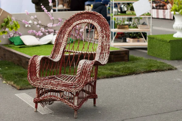 Chaise en osier avec bordure — Photo