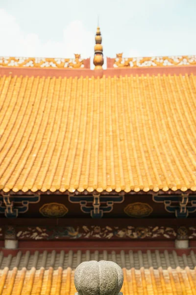 çatı yakın çekim