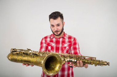 Saksafon oyuncu saksofoncu sax ile