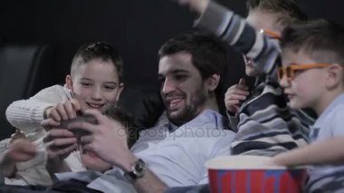 Çocuk ve adam sinema 