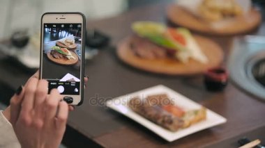 Restoran gıda fotoğrafçılığı kadın