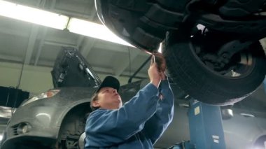 Araba Servis istasyonu tanılama makinist 