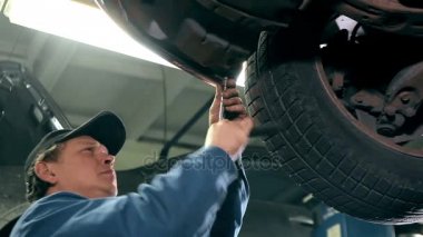 Araba Servis istasyonu tanılama makinist 