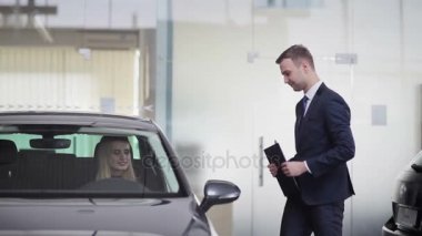 İçinde Bayilik ayakta satıcısı