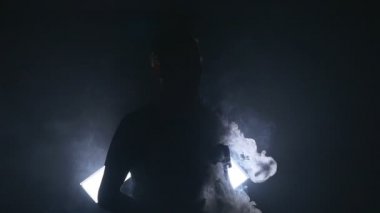 Yakışıklı adam yasaktır vape