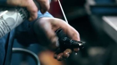 Mekanik motor parçaları Temizleme 