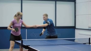 Çift spor üniformalı Tenis oynamak