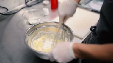 pasta pişirme işlemi