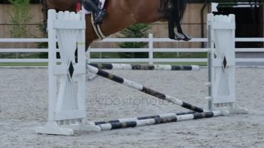 Adam ata binmek-off atlamak 