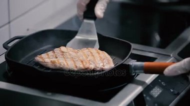 Pan ızgara et dostum