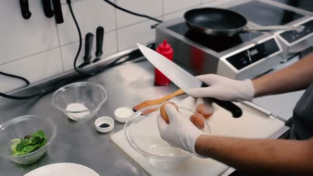 Processo de cozimento omelete — Vídeo de Stock